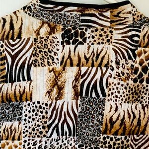 Alfred Dunner animal pattern, jacket, front worn sparingly Sz 18 may fit 2X-3X